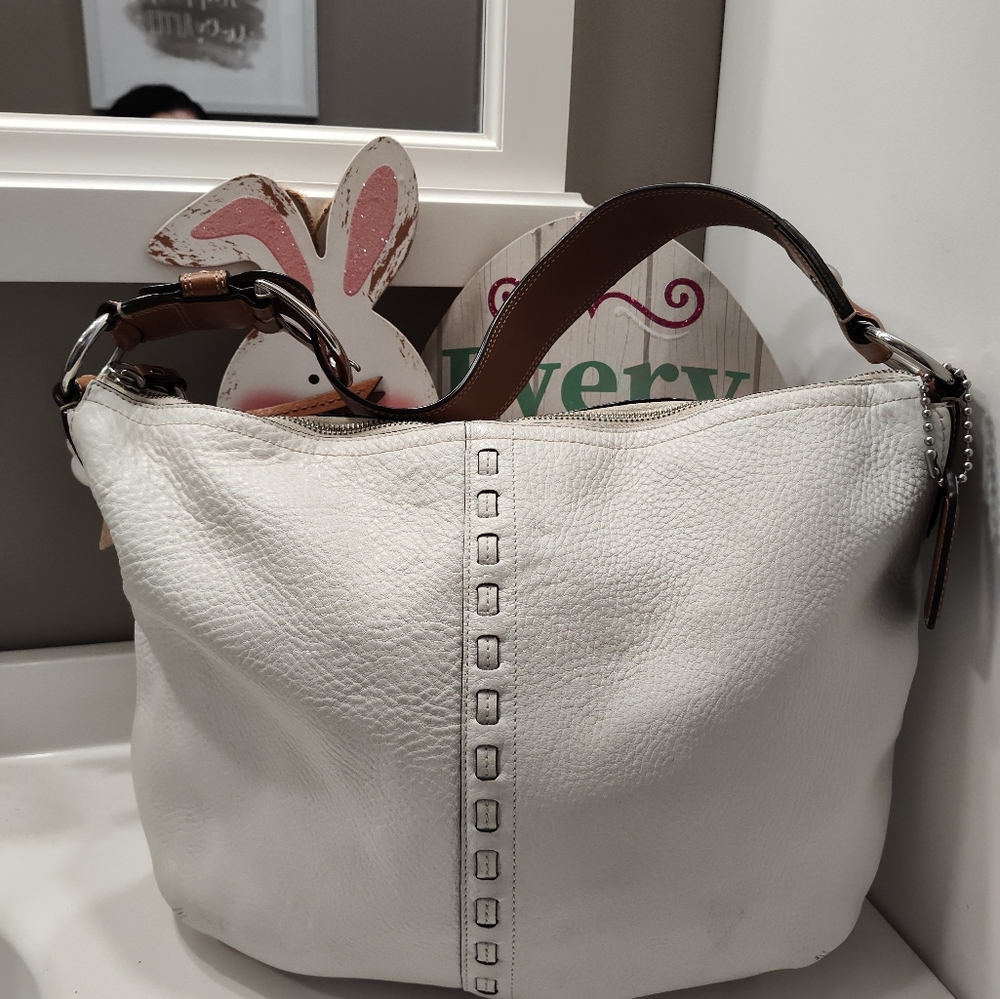 Vintage GUC Coach Soho Hobo Dinky Slouch Pebbled Leather Hobo Satchel Bag, 🤍 - Picture 4 of 16